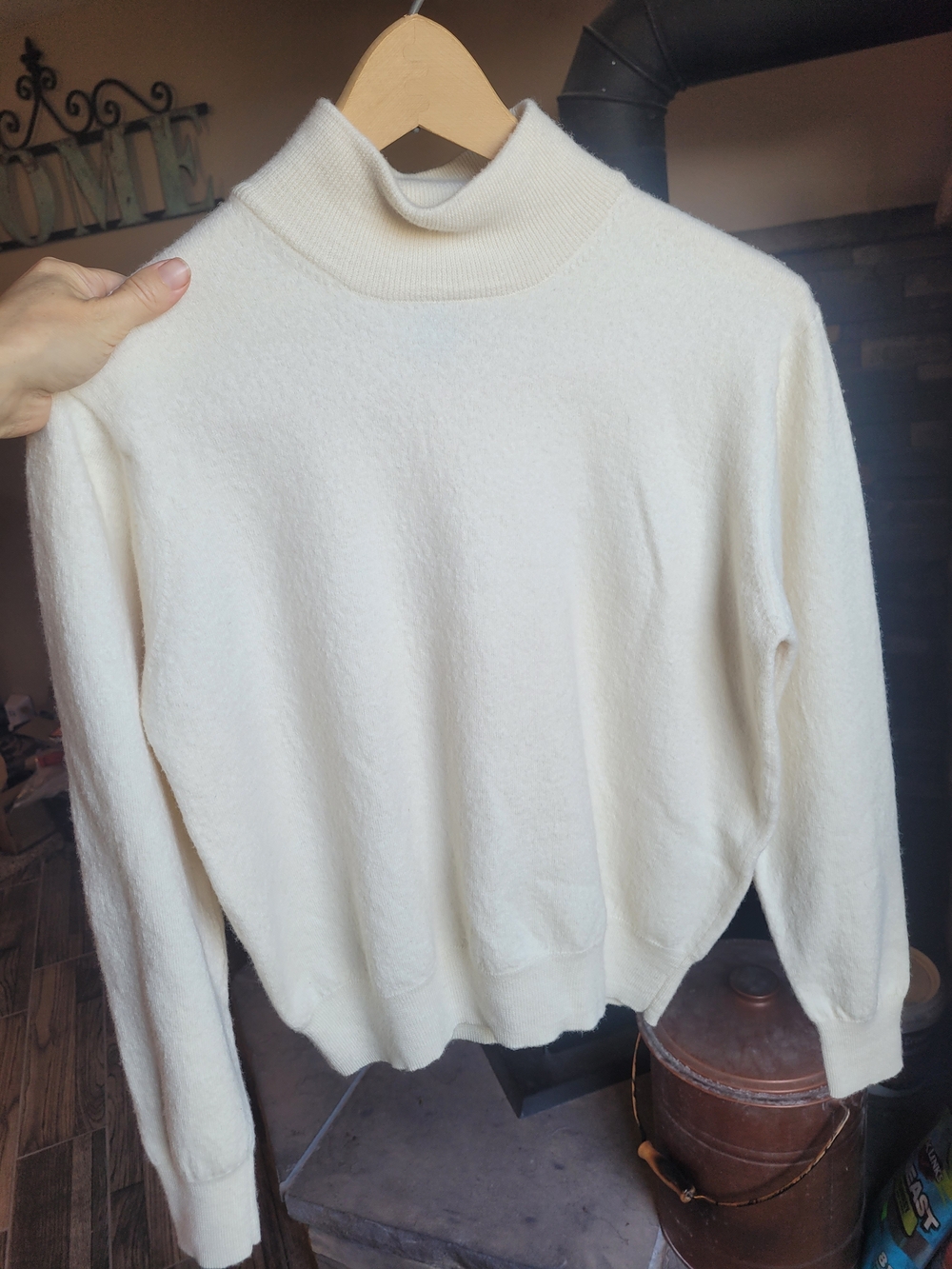 Women's Jos A. Bank 100% Merino Wool Cream Mock Neck Sweater (more M Than L)